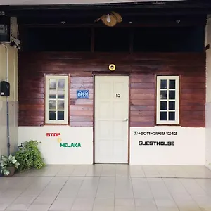  Guest house Stop @melaka Malaysia